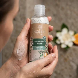 Peelingový krém Pomaranč a gardénia 200 ml